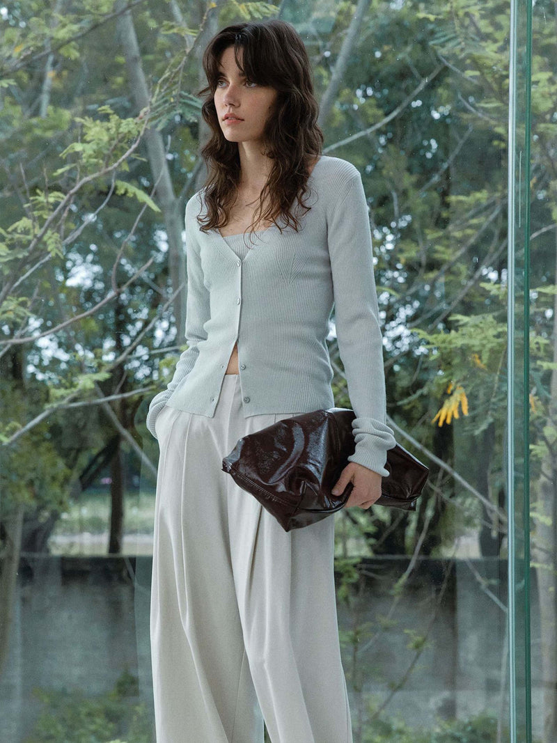 Cardigan en voile de laine côtelée