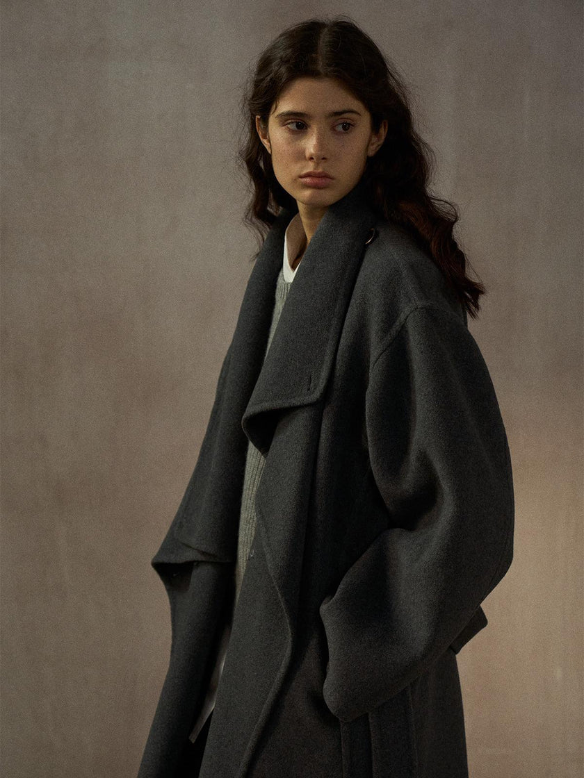 Sculpt Hand-Sewn Wool Coat