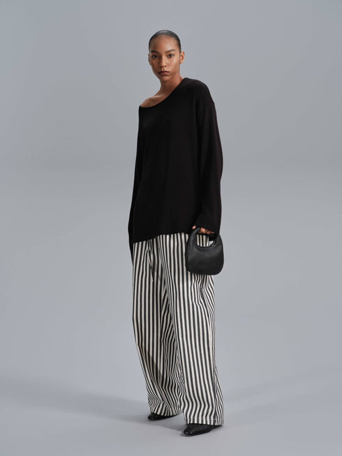 Nyssa Asymmetry Top - Black