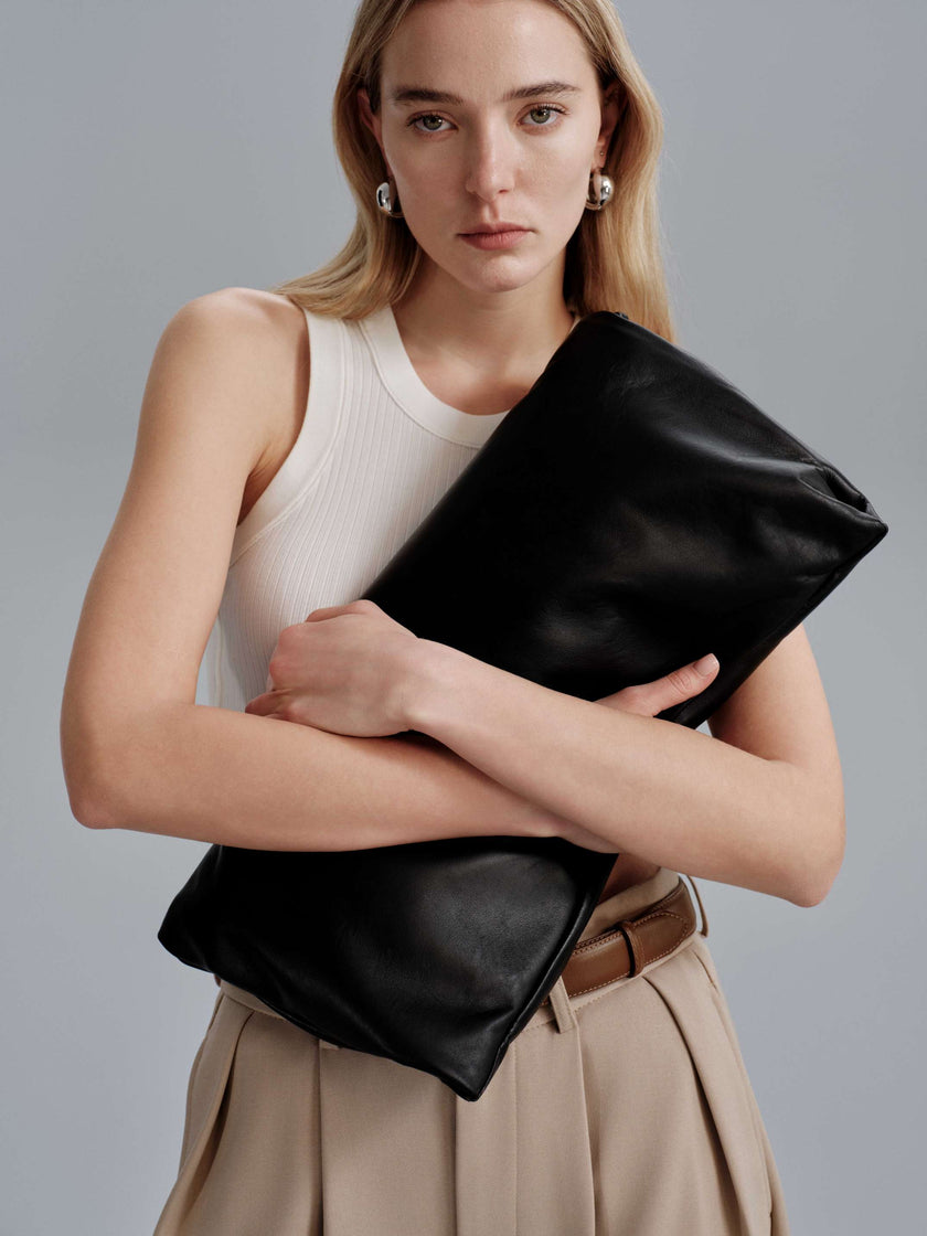 Contour Line Vest - White