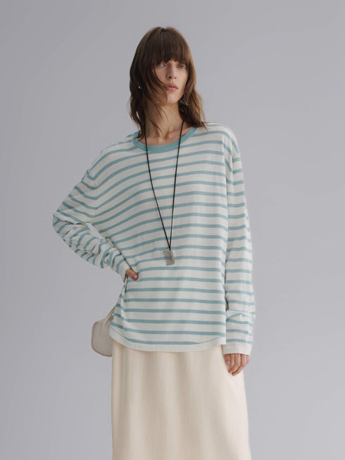 Ease Line Pullover