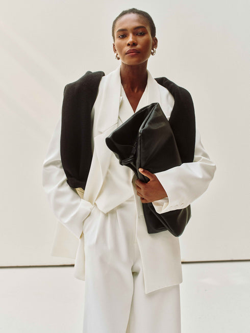 Lustra Ensemble Costume