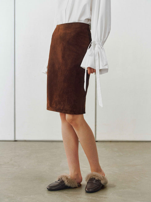 Jupe midi en daim