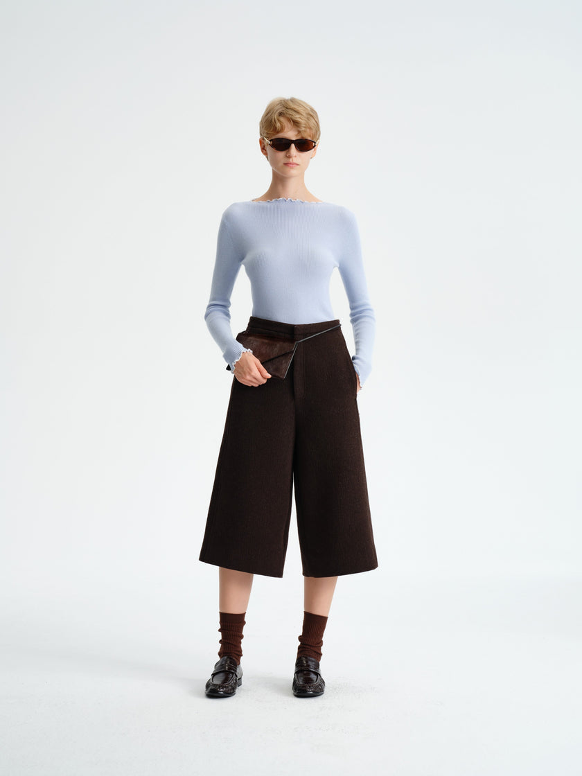 Haut en laine douce tricotée