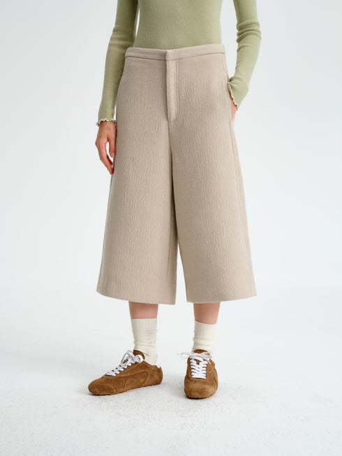 Structured Wool-Blend Cropped Trousers