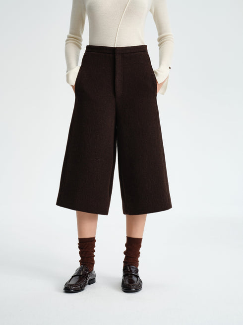 Structured Wool-Blend Cropped Trousers