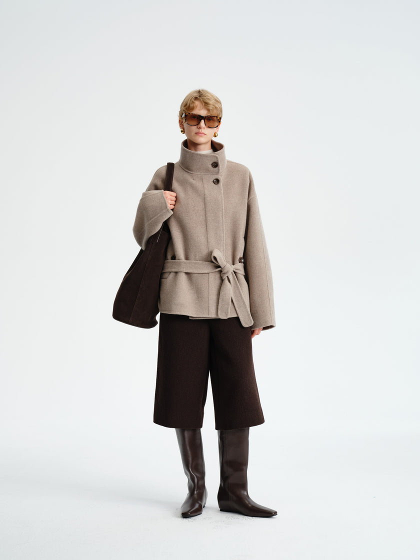 Manteau court en laine et cachemire