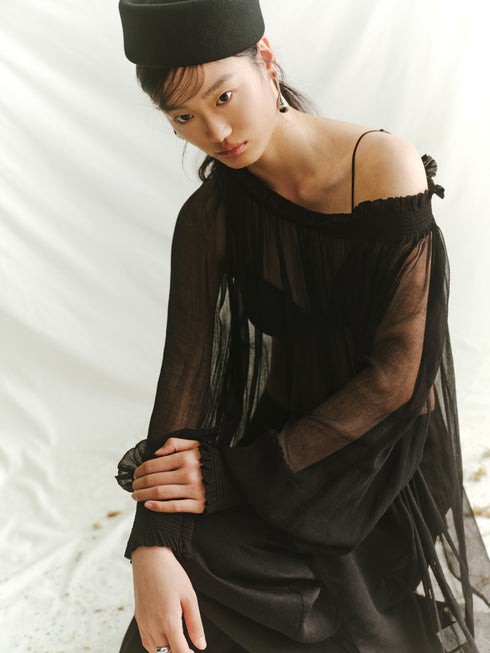 Cinder Cinch Veil Top