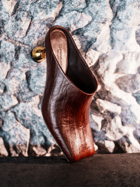 YAOSAN Croc Leather Mules