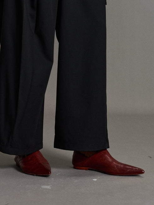 Eivor Horsehide Flats