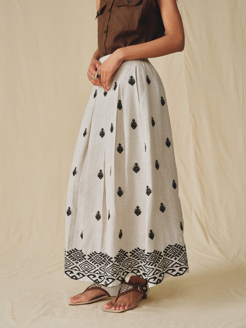 Solenne Border Skirt