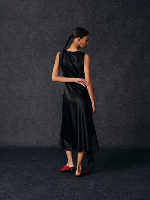Robe Nyra à liserés transparents