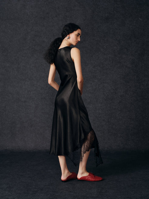 Robe Nyra à liserés transparents