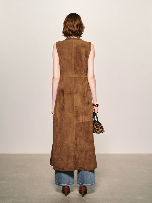 Robe Droite Boutonnée En Suède