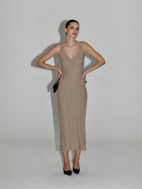 Elara Ribbed Wool Dress