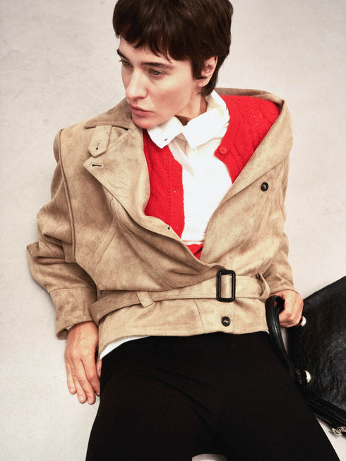 Aven Verkürzte Jacke mit Gürtel