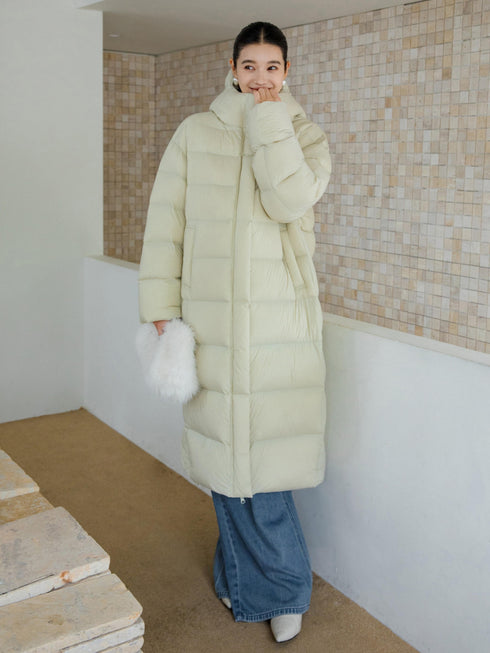 Manteau long à capuche en duvet