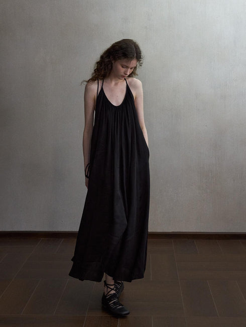 Nightfall Column Gathered Dress