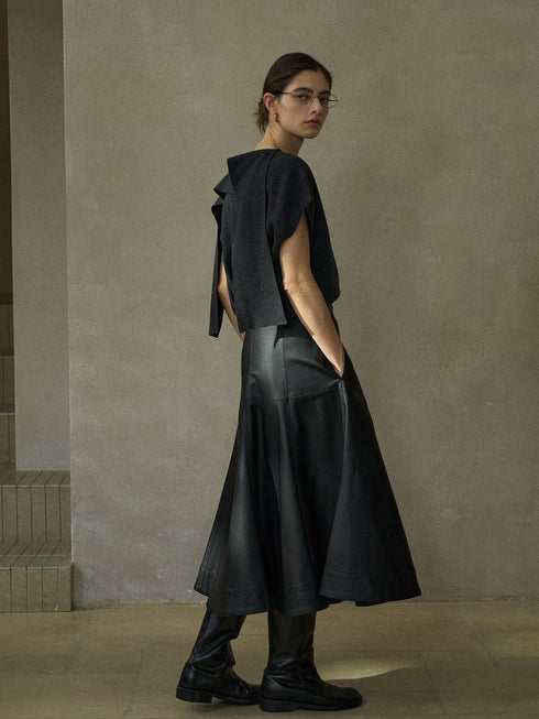 Veloria Lume Flared Skirt