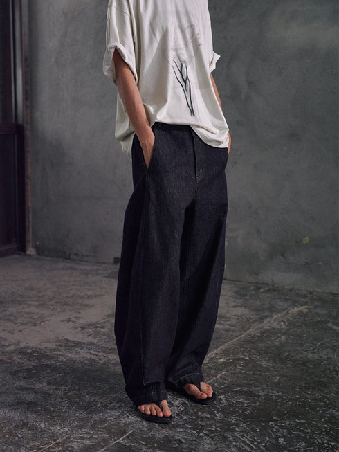 Raw Curve Denim