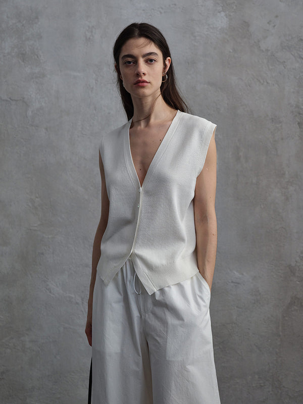 Frost Textured V-Neck Vest
