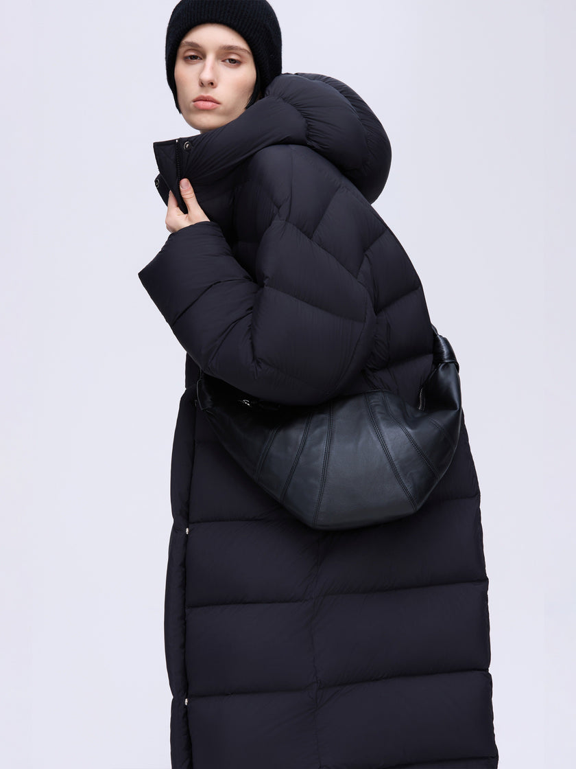 Manteau long à capuche en duvet