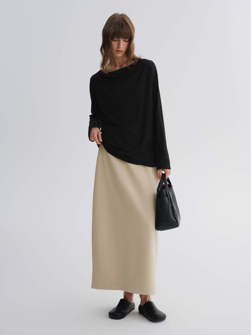 Taper Still Skirt