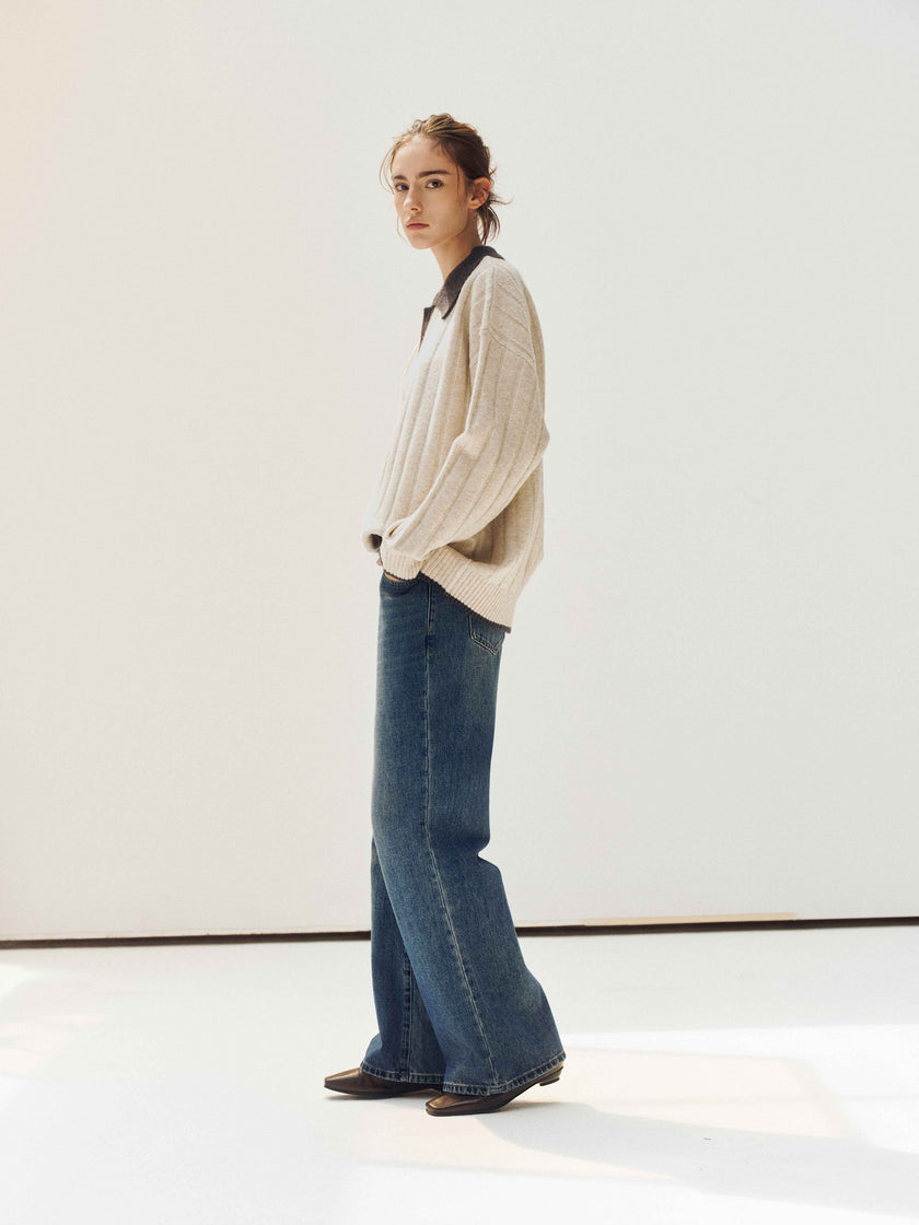 Contrast Collar Knit Sweater