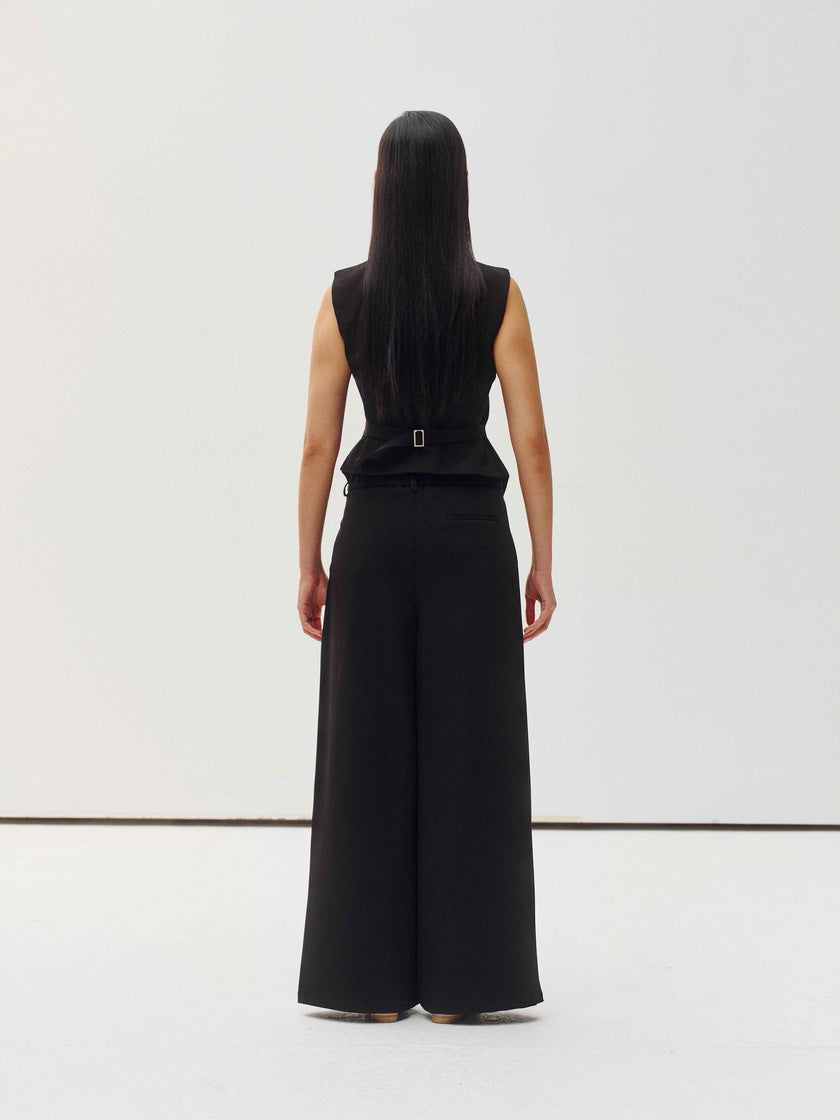 Lustra Ensemble Costume