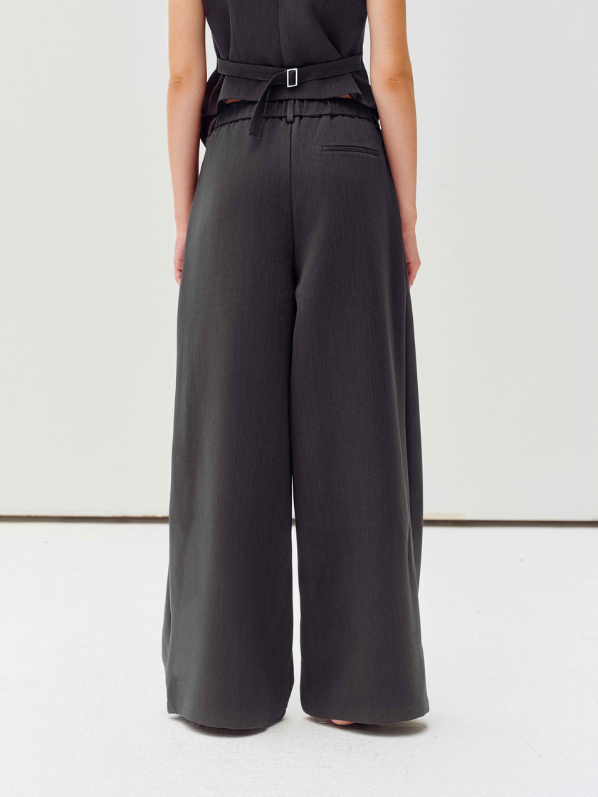 Lustra Ensemble Costume