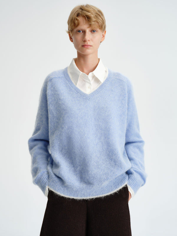 Tricot en laine mohair avec bordure contrastante