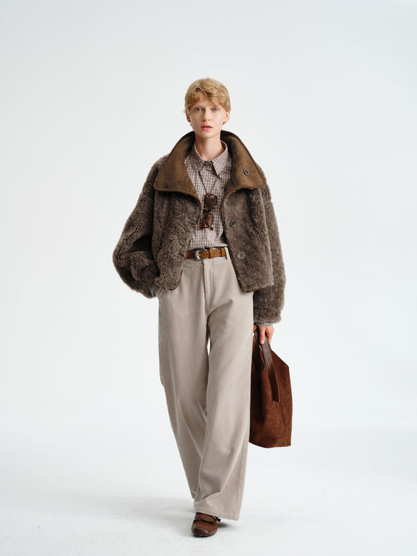 Pantalon droit en velours côtelé