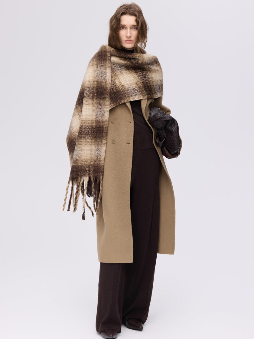 Manteau en laine camel à double boutonnage