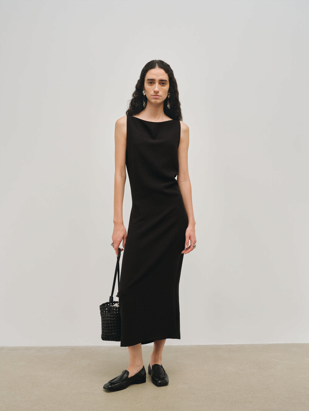 Aven Sleeveless Column Dress