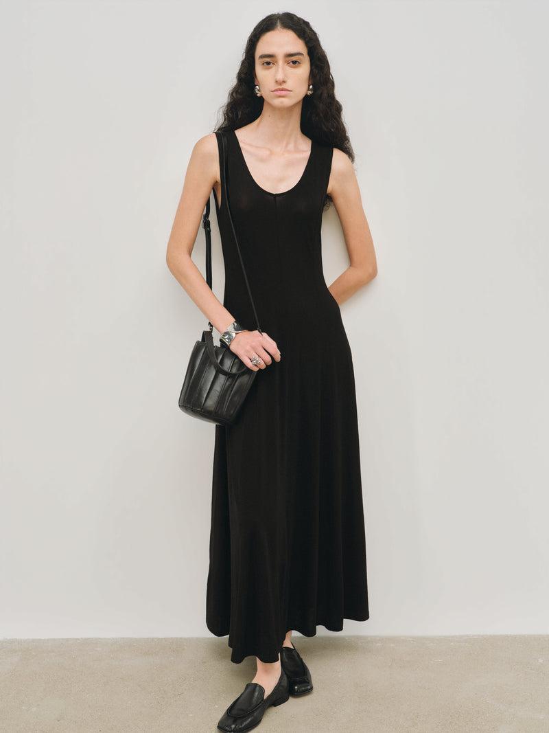Atelier Bolso tipo cubo de cuero