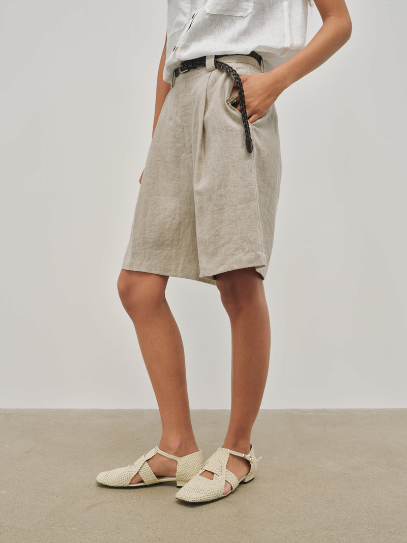 Islet Fold Linen Shorts
