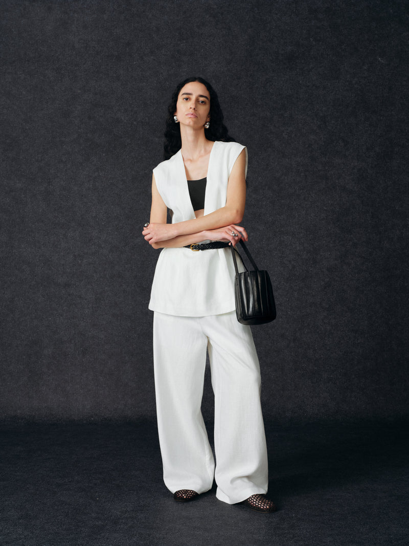 Atelier Bolso tipo cubo de cuero