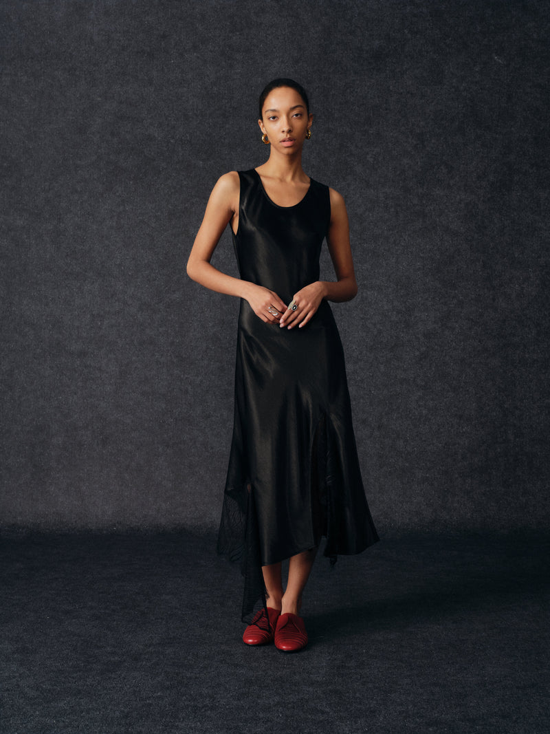 Robe Nyra à liserés transparents