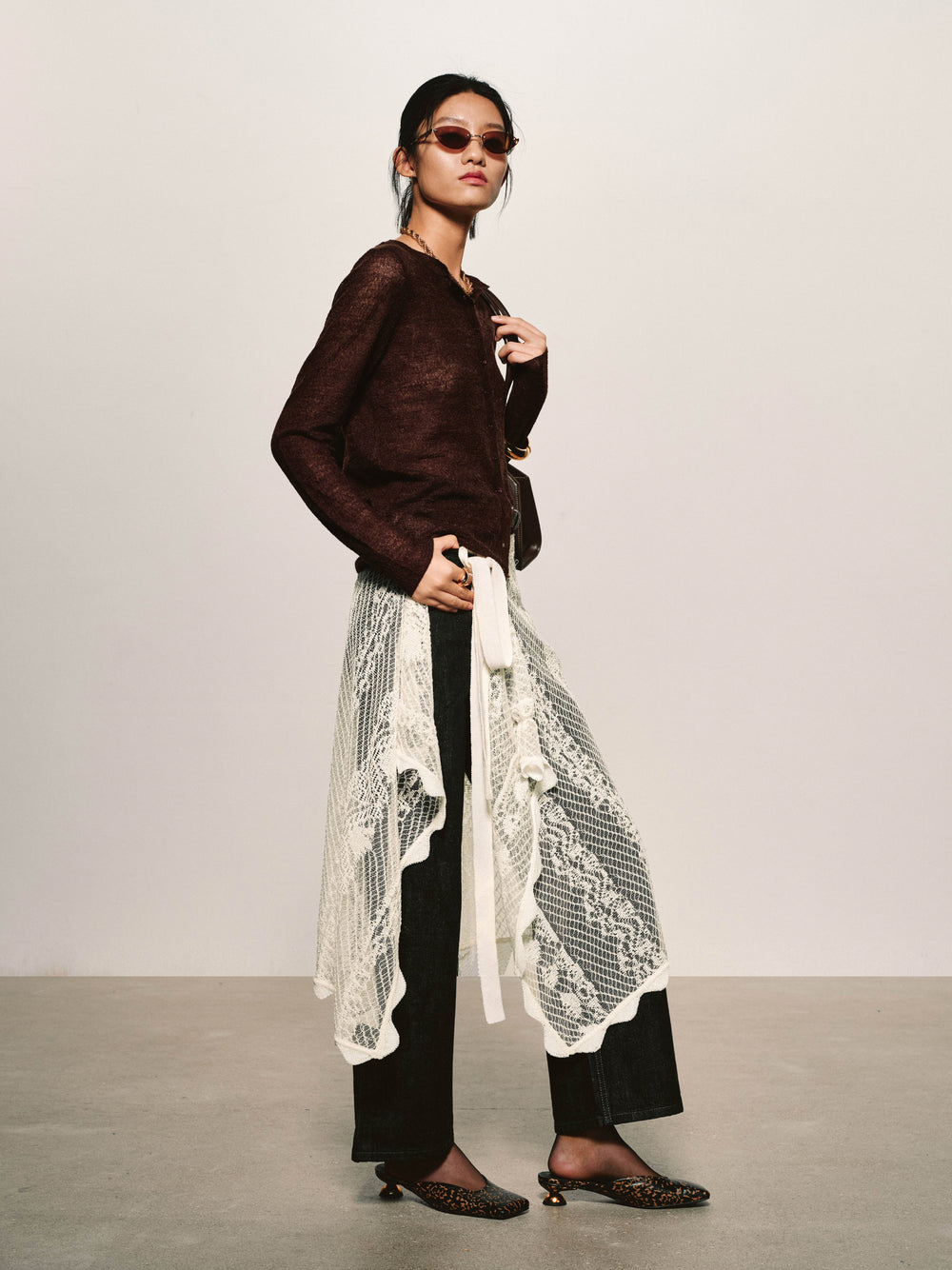 Curio Layered Apron