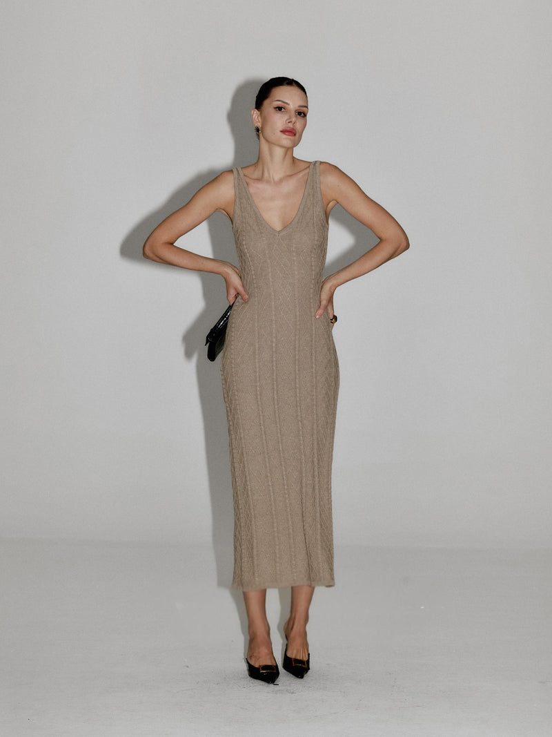 Elara Ribbed Wool Dress