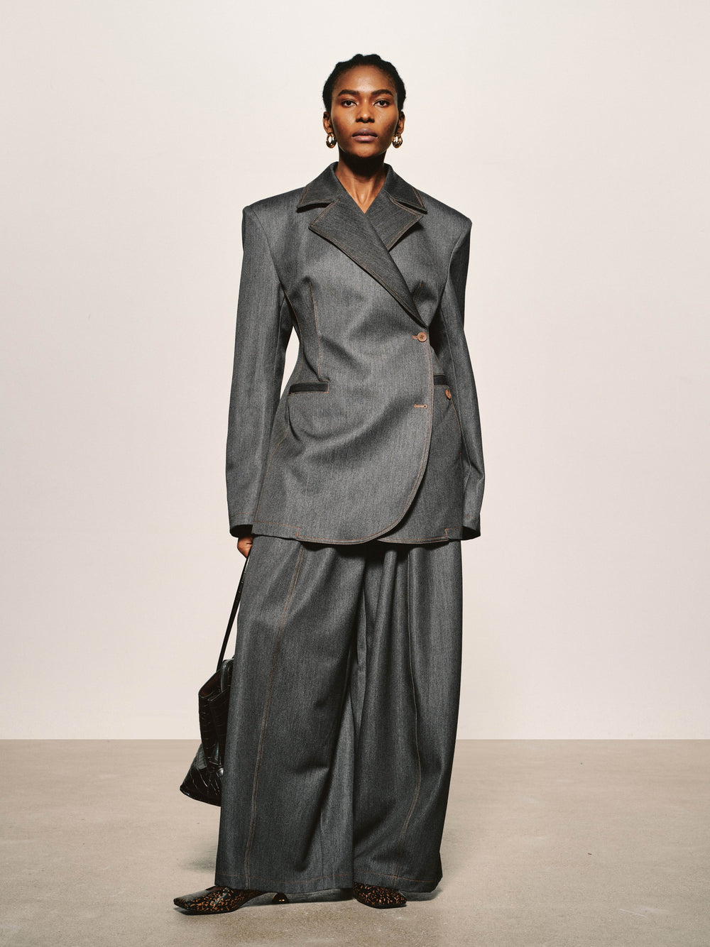 Topstitch Sculpted Blazer