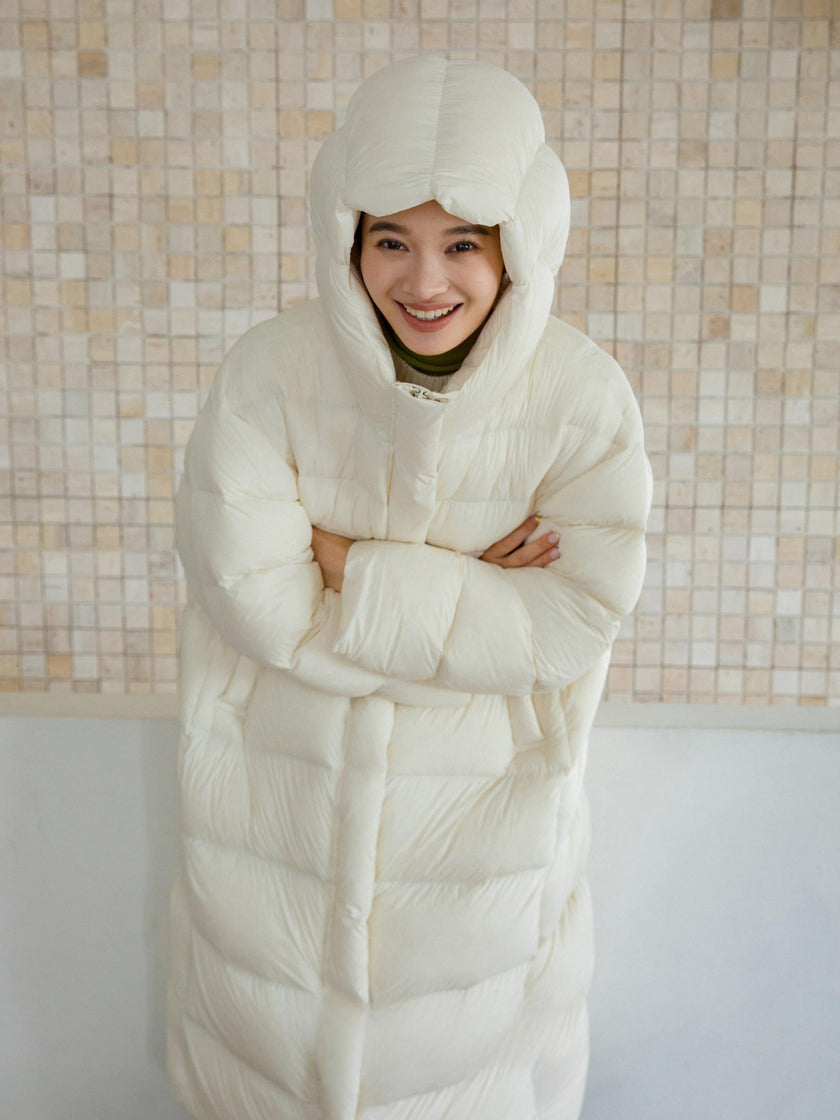 Manteau long à capuche en duvet