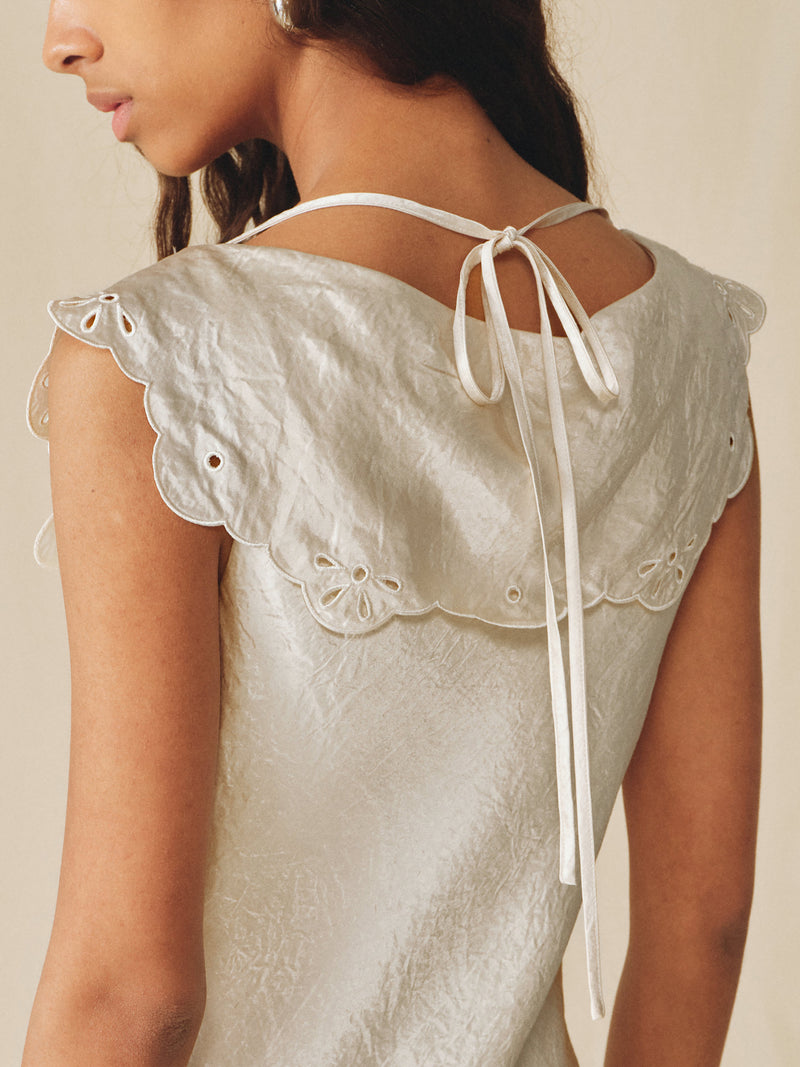 Fjord-Kleid mit Wellenkante und Drapierung