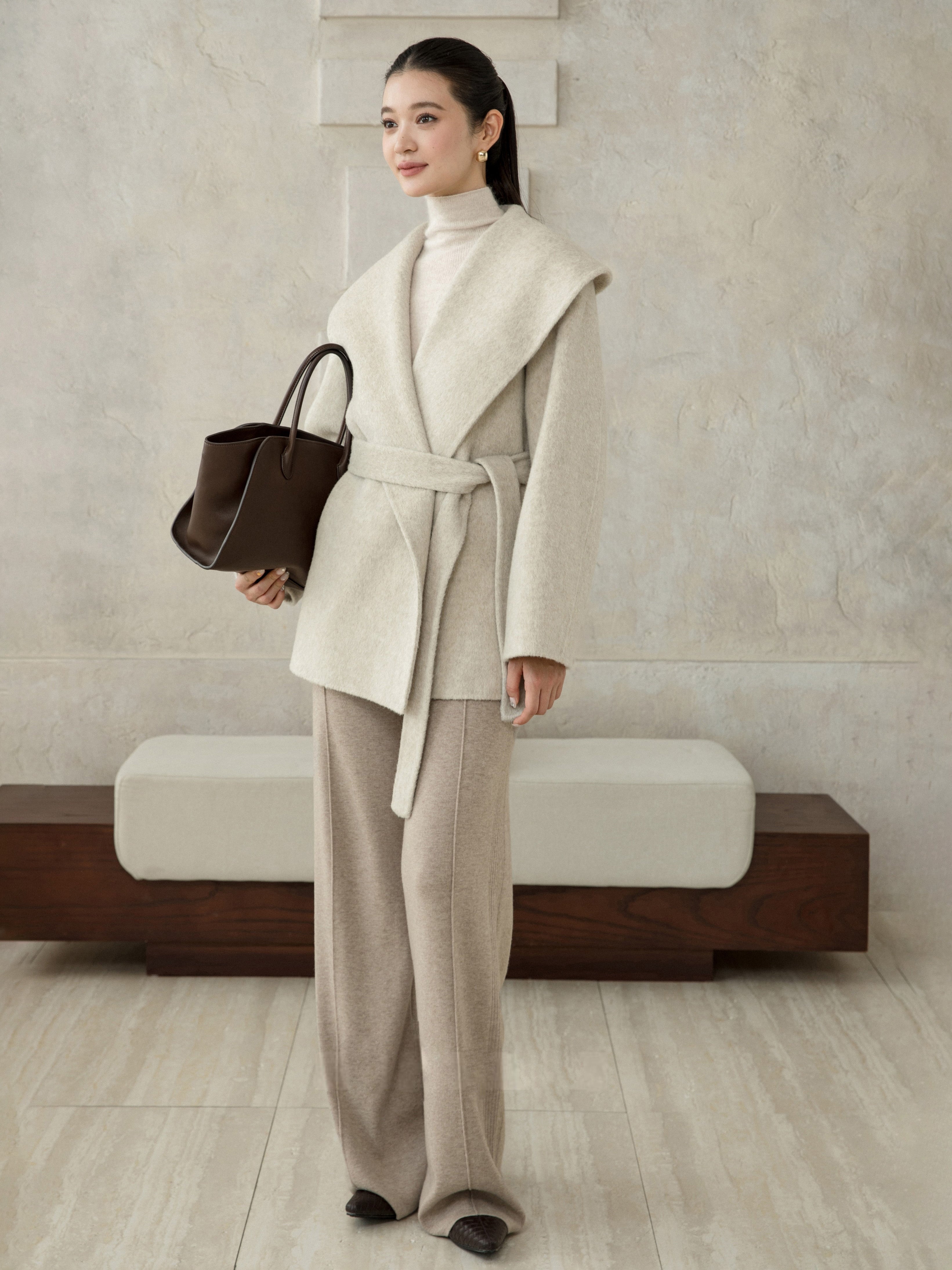 Sculpted Lapel Wool Coat – hemi blurr