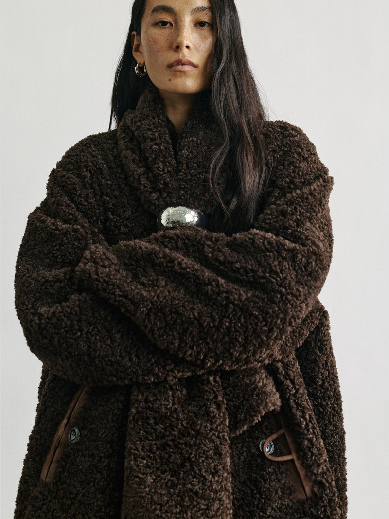 Noir Bouclé Cocoon