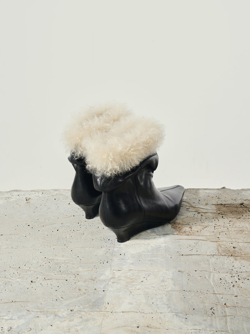 Ylva Lammfellstiefel